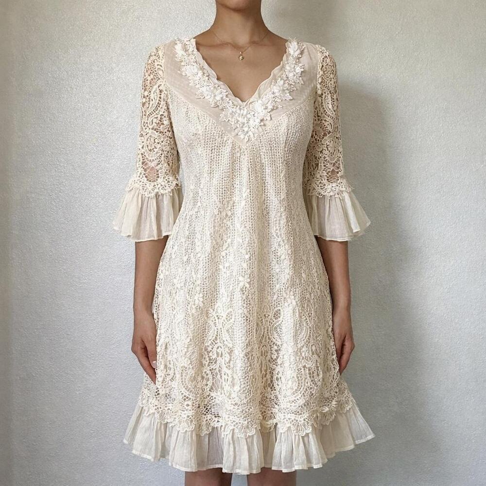 Rare Vintage Cream Silk Lace Embroidered Beaded Fairy Dress Bell Sleeves Size M